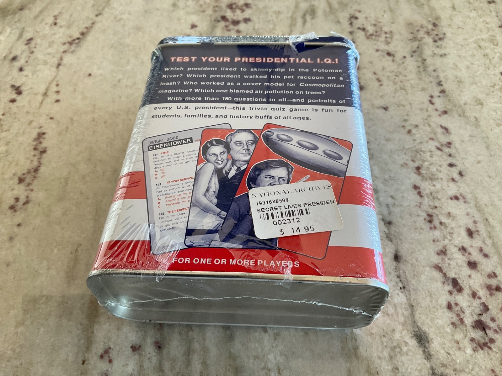 SECRET LIVES OF THE U.S. PRESIDENTS, TRIVIA CARD GAME NEW