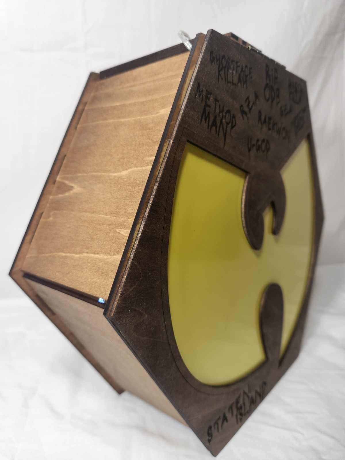 3 Piece Wu-Tang Clan Monopoly Display Case (READ DESCRIPTION DISPLAY CASE ONLY)