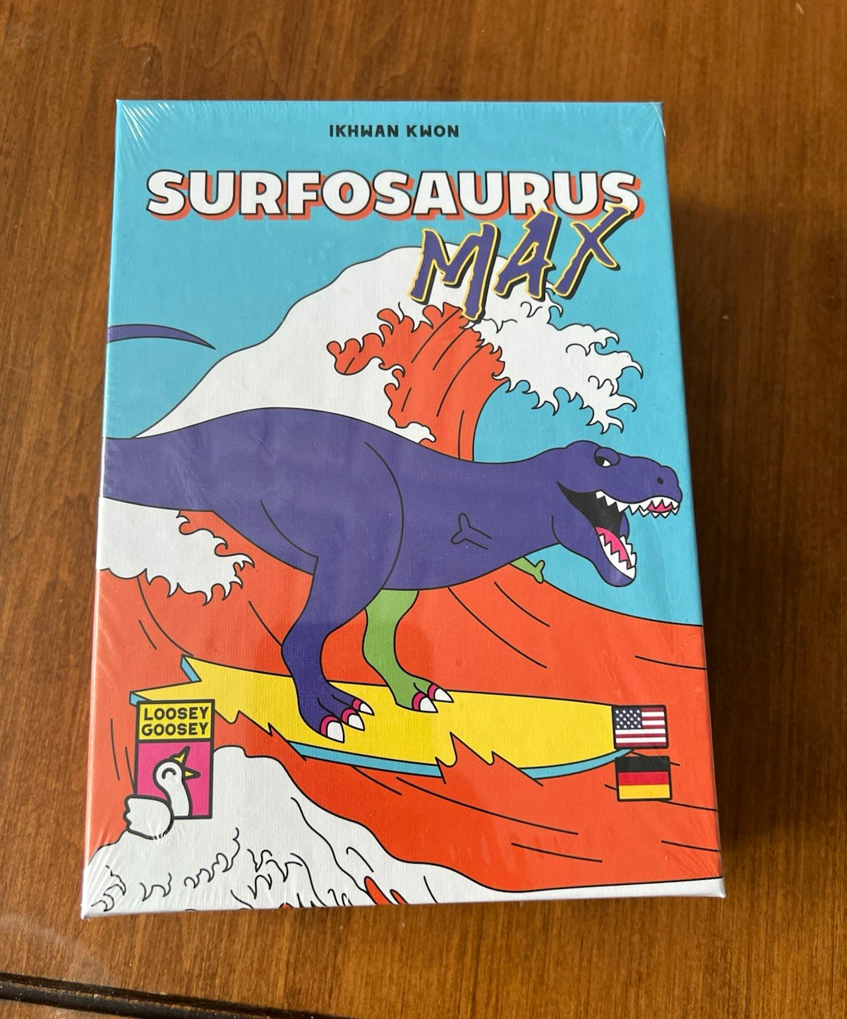 New-Loosey Goosey Games Surfosaurus Max Dinosaur Card Game 2-6 Players Ages 10+