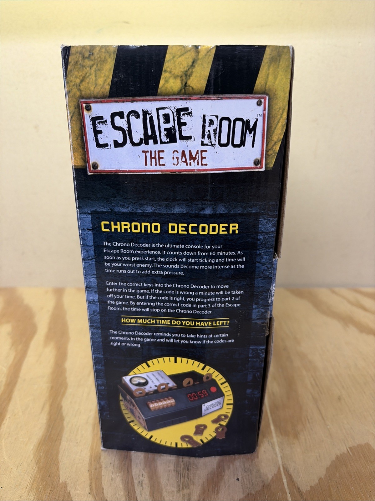 Escape Room The Game SpinMaster ~ 4 Thrilling Escape Rooms ~ 16+ NEW Unopened