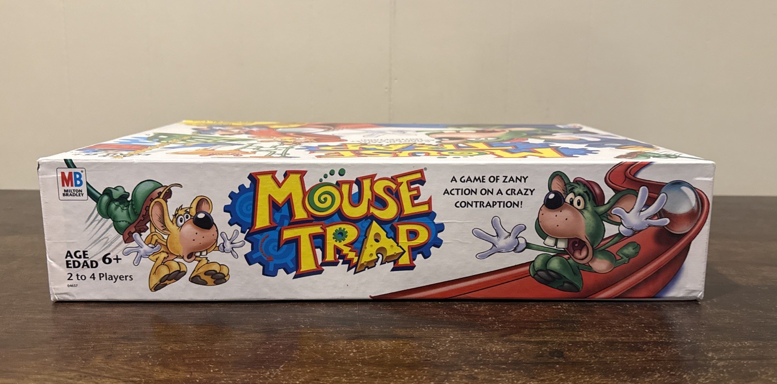 2005 Mouse Trap Milton Bradley Classic Board Game Kids Family Complete