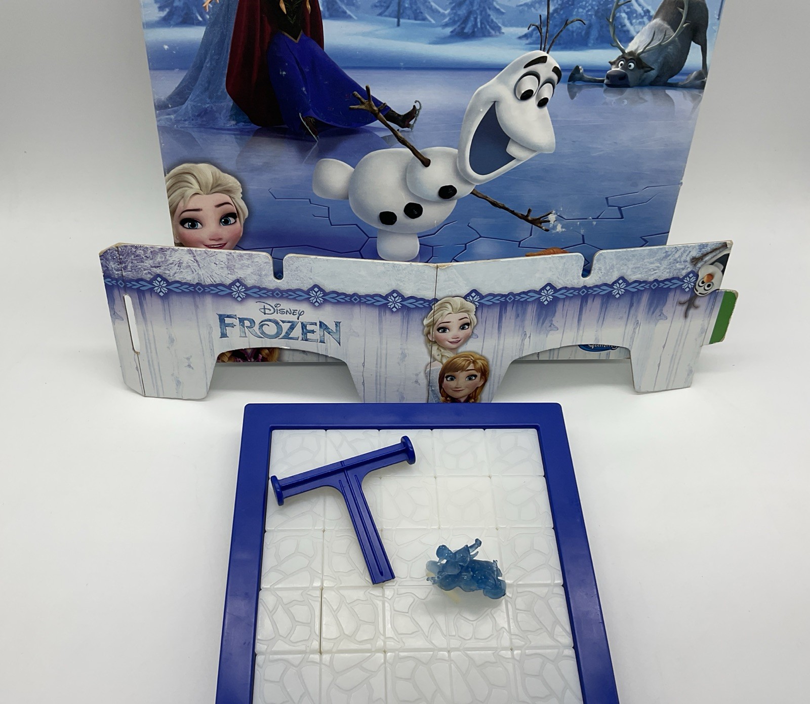 Disney’s Frozen Don’t Break the Ice Board Game – Hasbro 2015 Anna & Olaf Edition