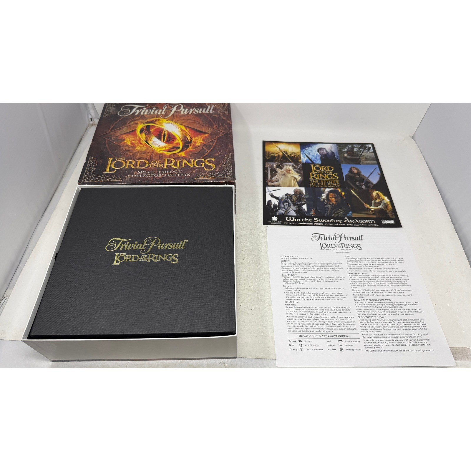 Trivial Pursuit Lord of the Rings Movie Trilogy Collector’s Edition Board Game