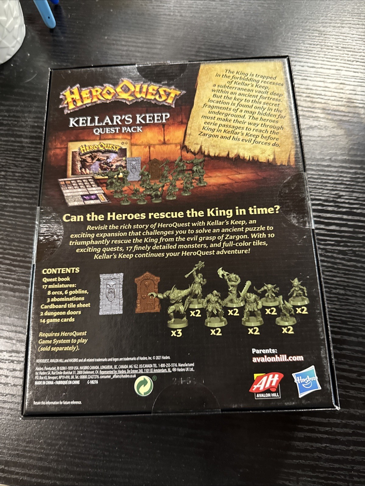 Avalon Hill HeroQuest Kellar’s Keep Board Game Expansion Pack Miniatures Hasbro