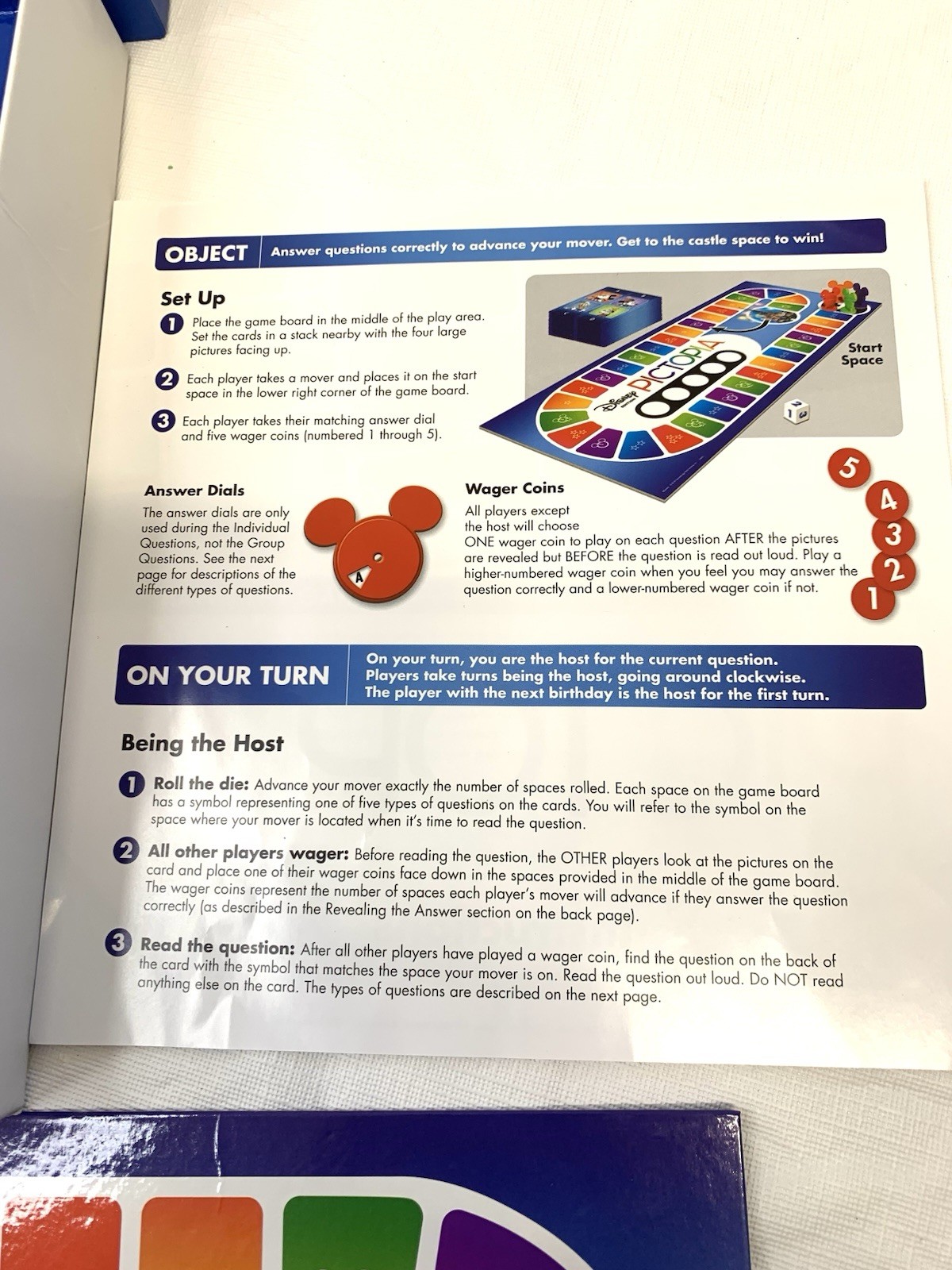 Pictopia: Disney Edition Trivia Board Game Family 1000+ Questions COMPLETE