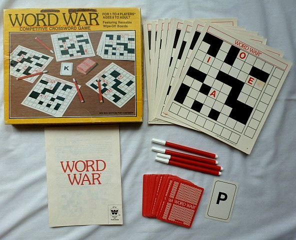 Vintage Word War Competitive Crossword Game 1983 Western Pub Complete