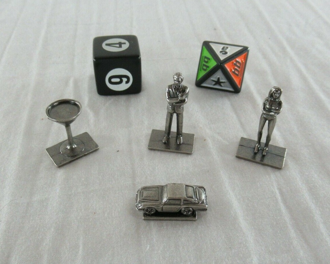 James Bond 007 Edition Scene It? DVD Board Game Screenlife 2004 100% COMPLETE