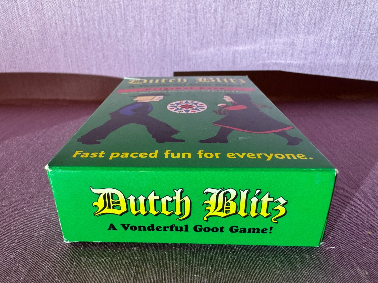 Dutch Blitz Original Card Game set for up to 4 Players Family Party Fun