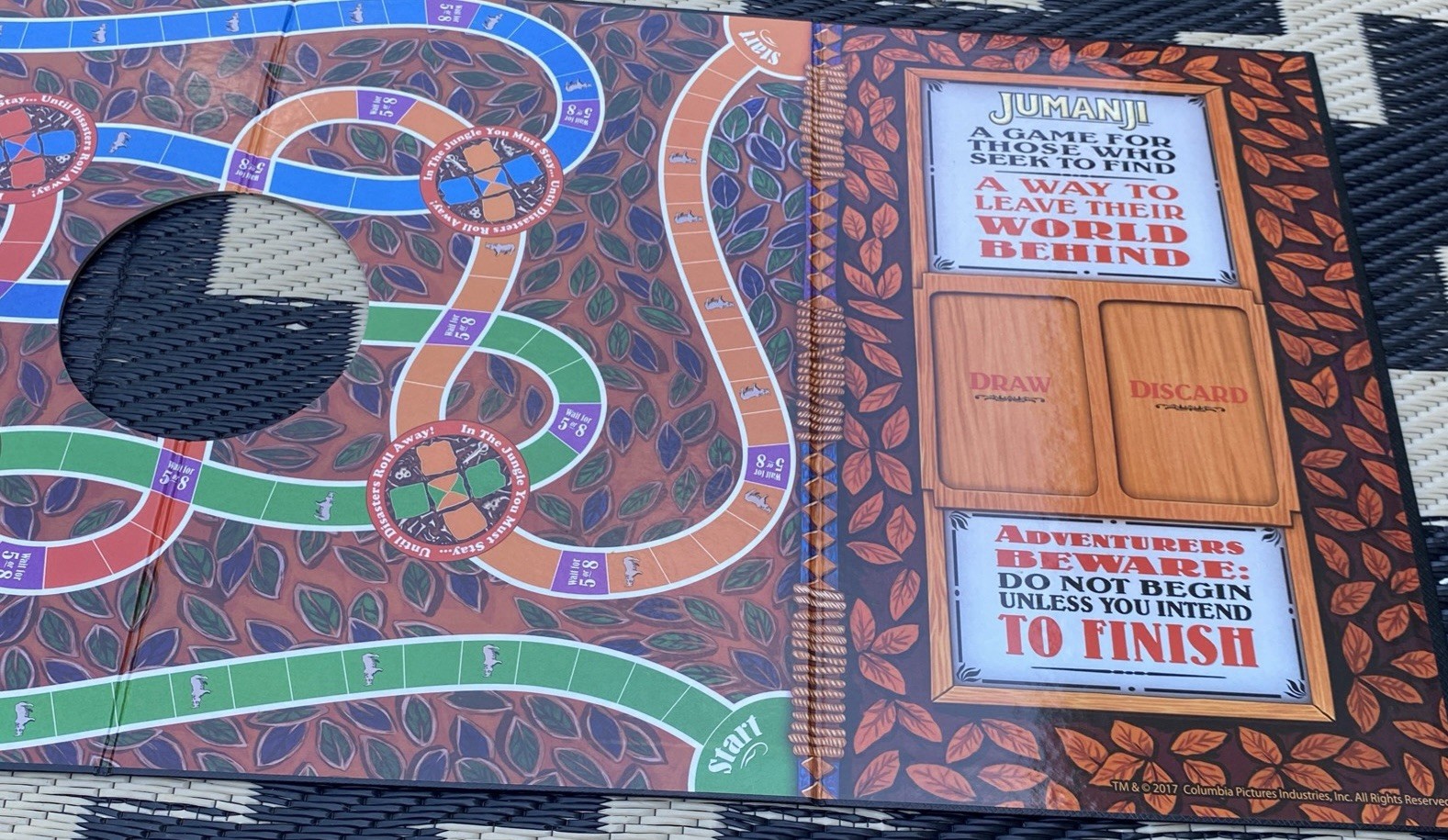 Jumanji The Game Classic Scary Jungle Adventure Family Board Game Complete EUC