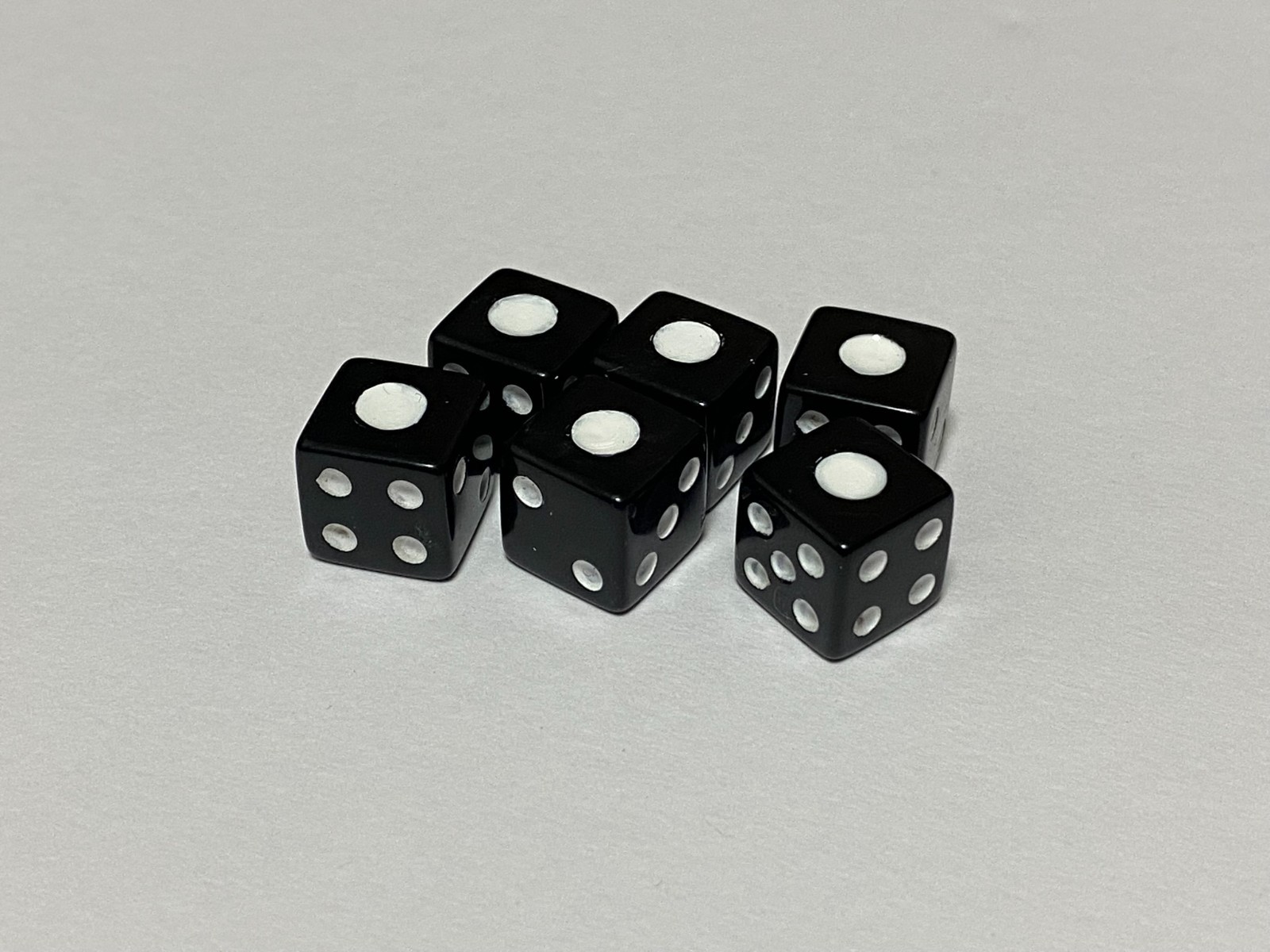 【6pcs】Tungsten Loaded Dice 12mm Weighted Trick Die – Tested ~30% Six Novelty