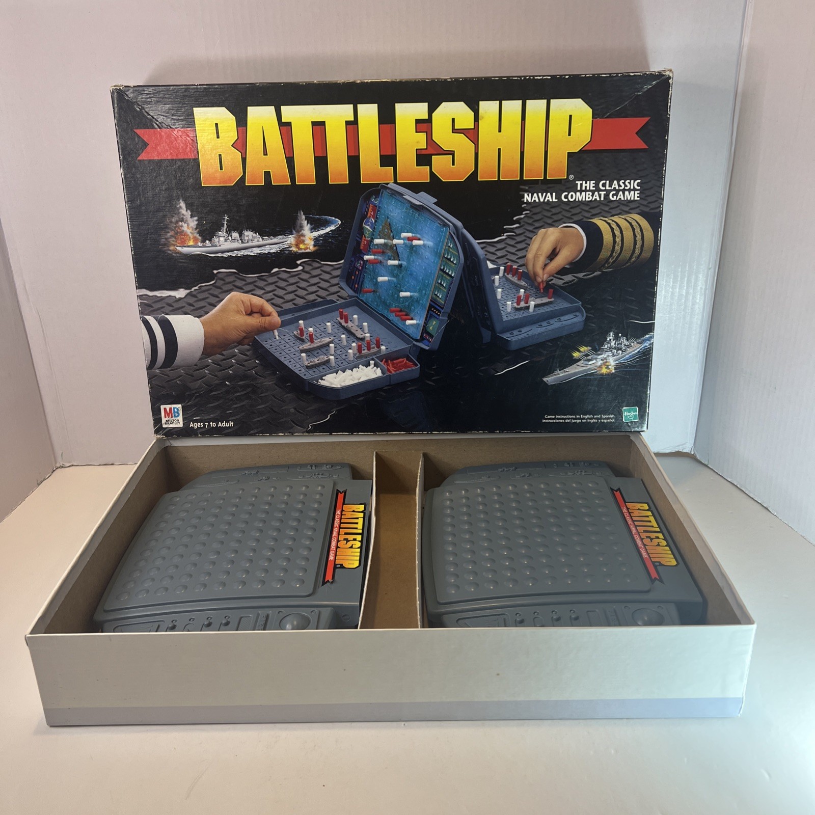 Battleship-The Classic Naval Combat Board Game 1996 Milton Bradley-Complete EUC!