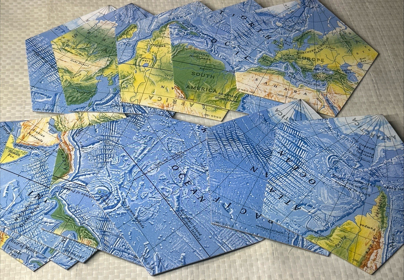National Geographic Global Pursuit Blue Map Cards Planet Earth Replacement 1987