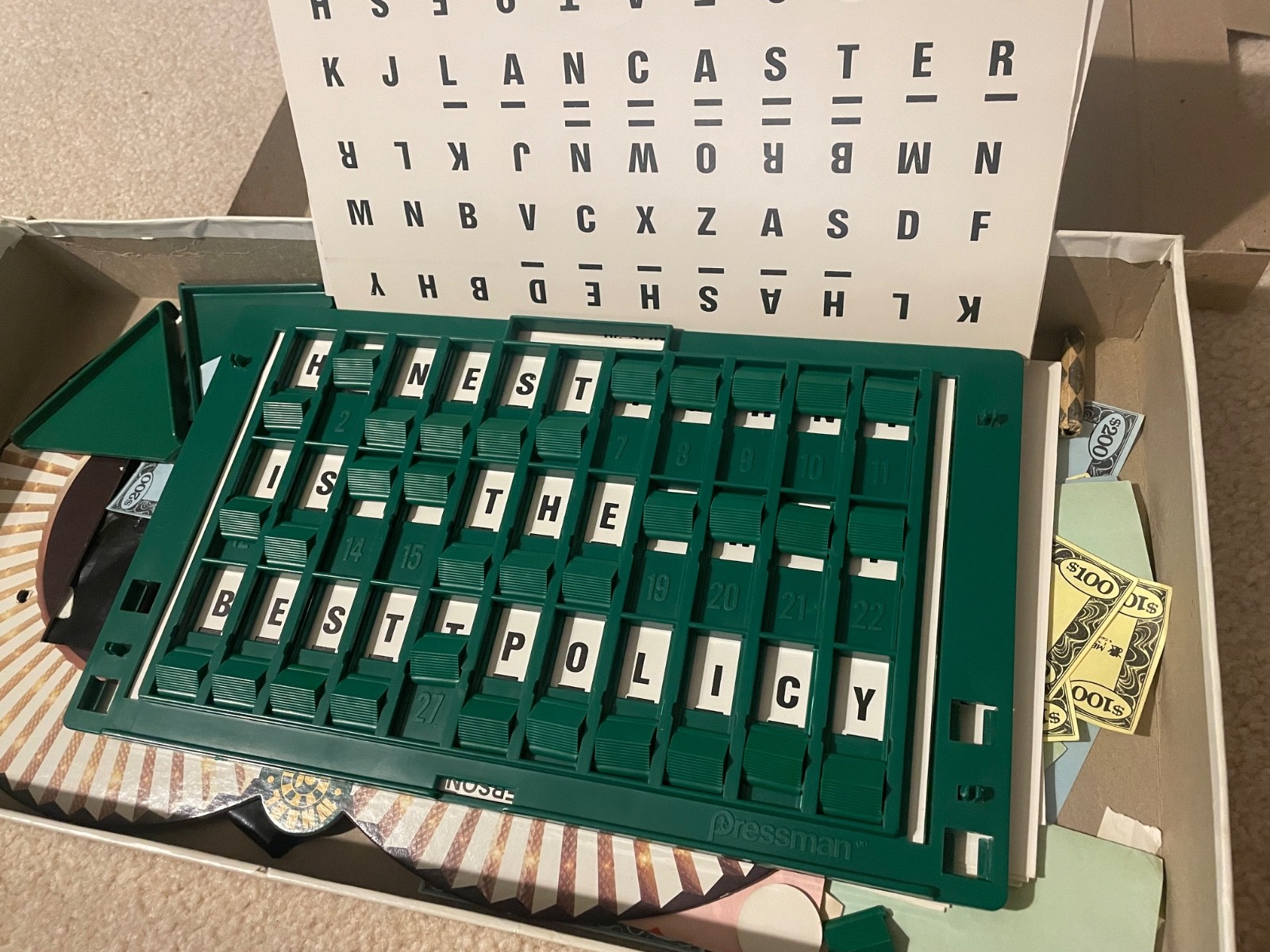 Vintage Wheel of Fortune Board Game Pressman 1980s 2nd Edition Free Shipping