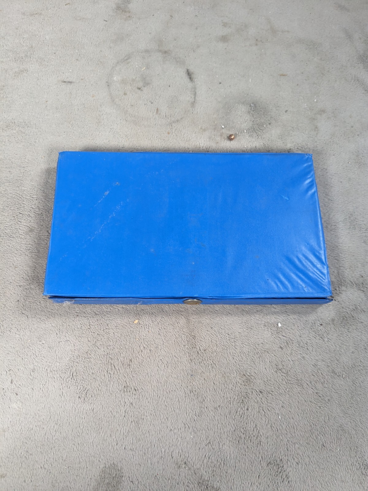 Vintage Supreme Double Six Dominoes – 28 Dominoes in Blue Vinyl Case