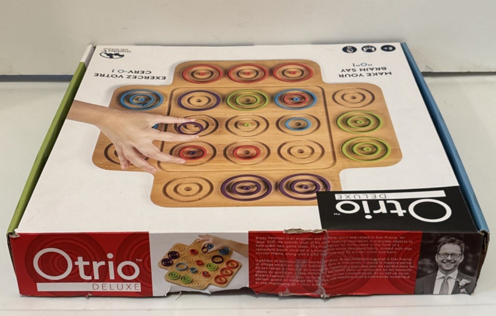 Otrio Deluxe Strategy Game By Marbles Brain Workshop Wooden Board 8+ Years