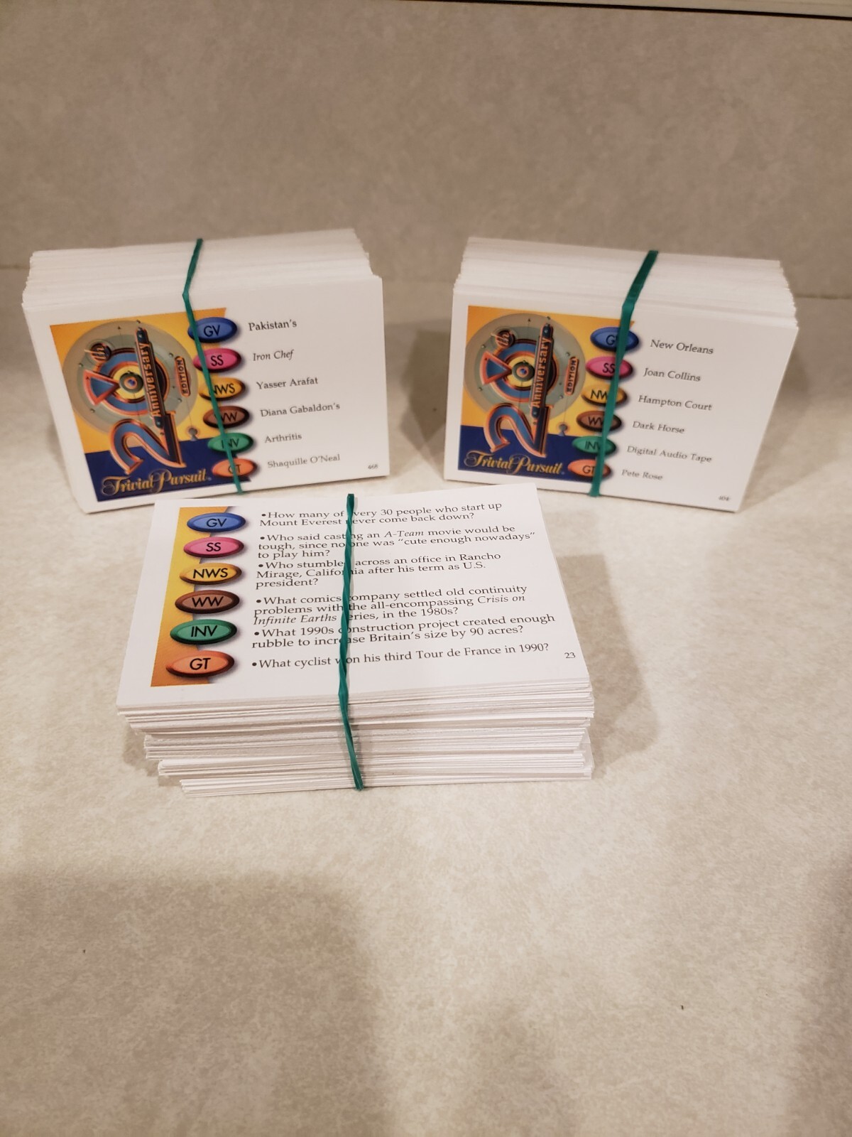 Trivial Pursuit 20th Anniversary Edition Deck – 400 Cards! CARDS ONLY