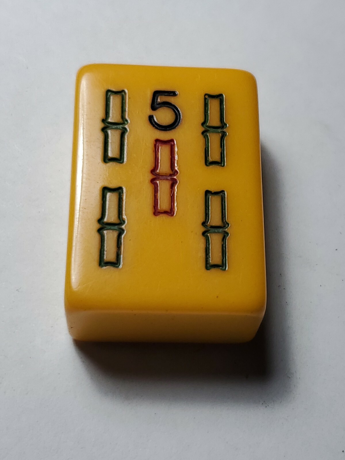 VINTAGE MAH JONG TILES CHINESE BAKELITE 1 1/4″ tall 7/8″ wide 1/2″ thick