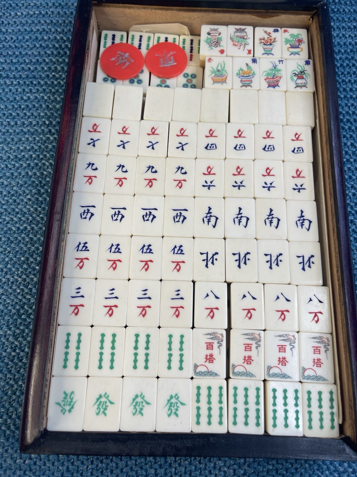 Antique 1920s Chinese Mahjong Set Bone & Bamboo Dovetail Tiles VTG