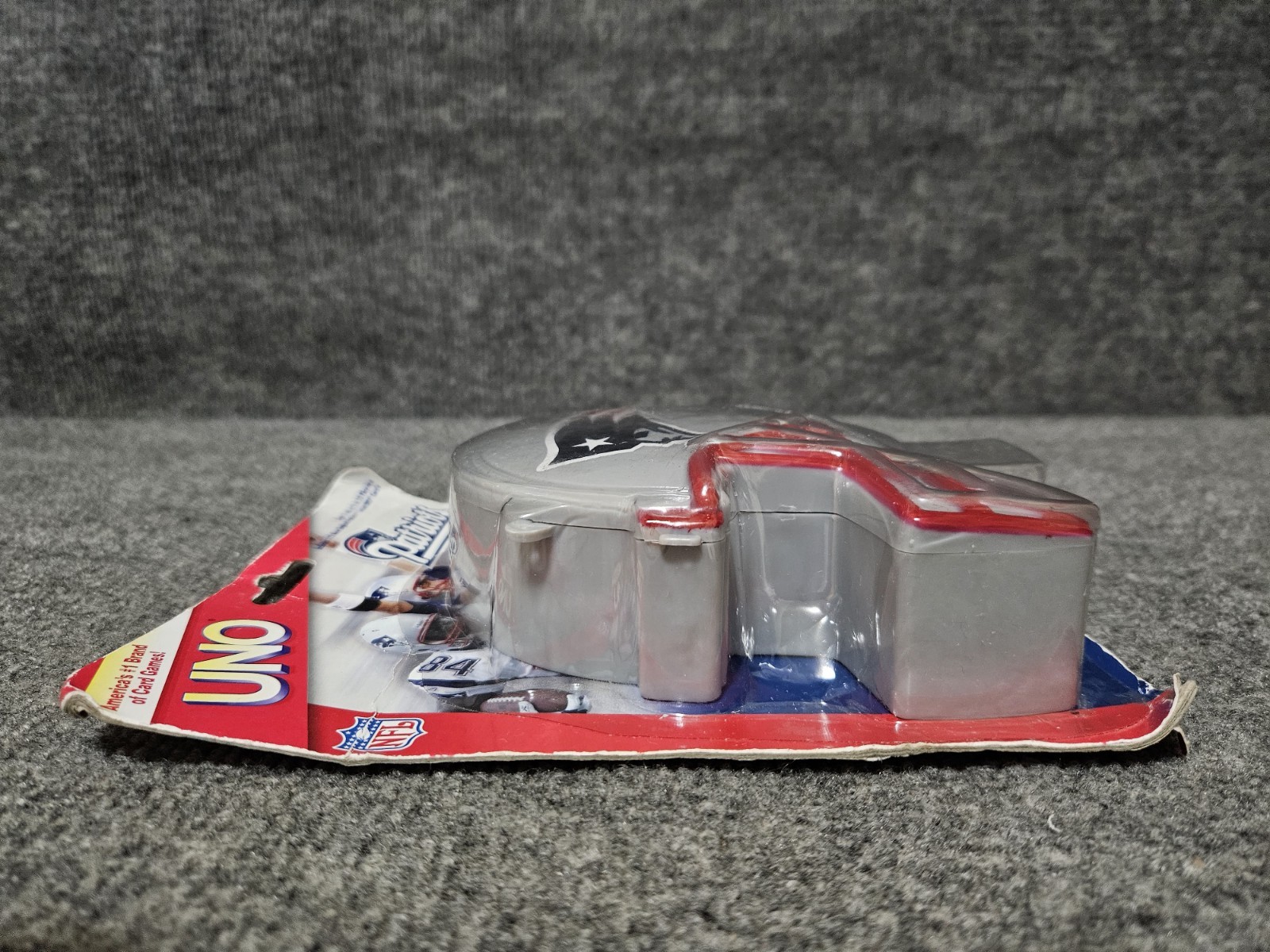 NFL New England Patriots UNO Special Edition Card Game Helmet Case