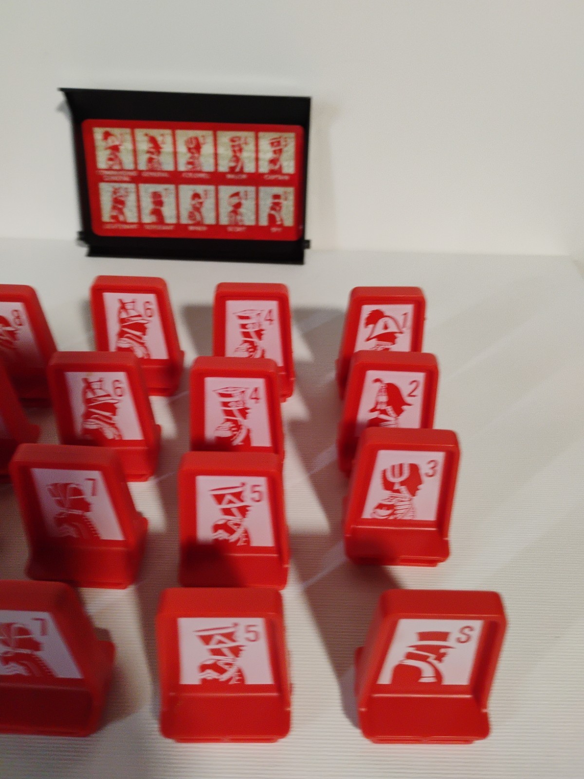 Vintage Milton Bradley Electronic Stratego 20 Game Pieces And 1 Cover