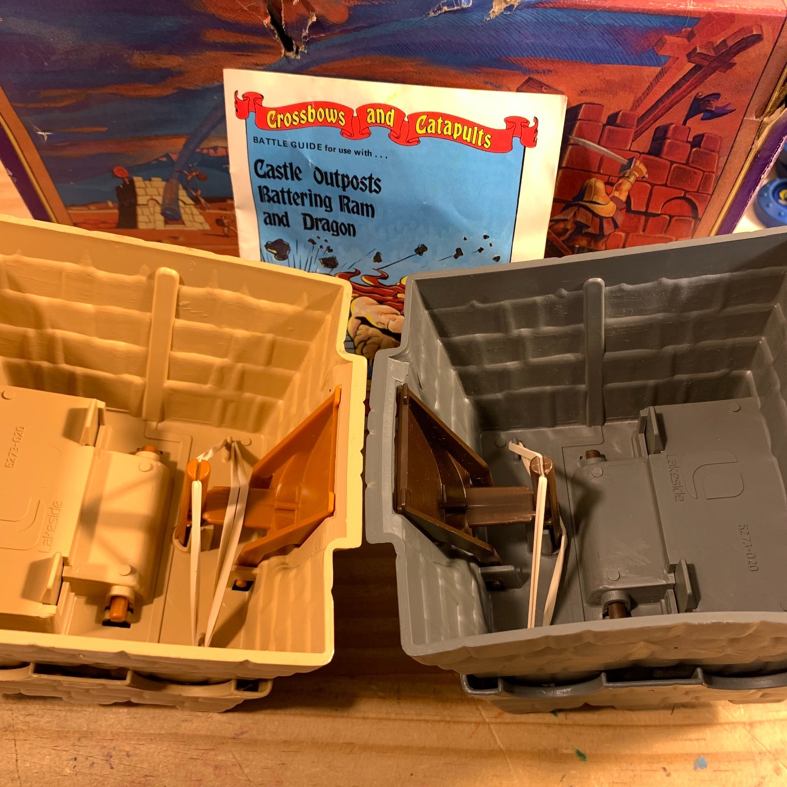 Gigantic lot of Vintage 1983 Lakeside Crossbows and Catapults – See Description