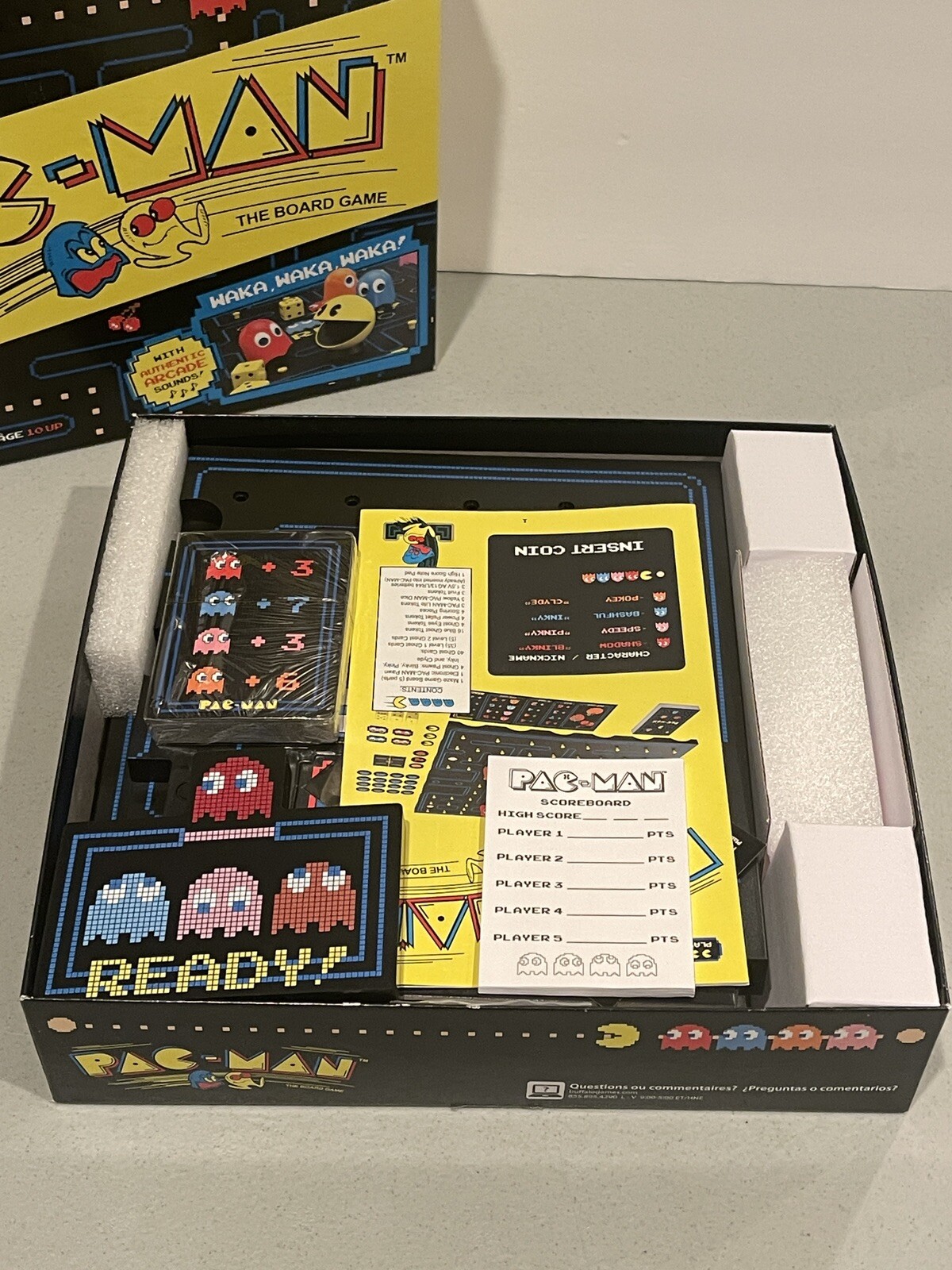 Buffalo Games Pac-Man – The Board Game Authentic Arcade Sounds Waka Waka