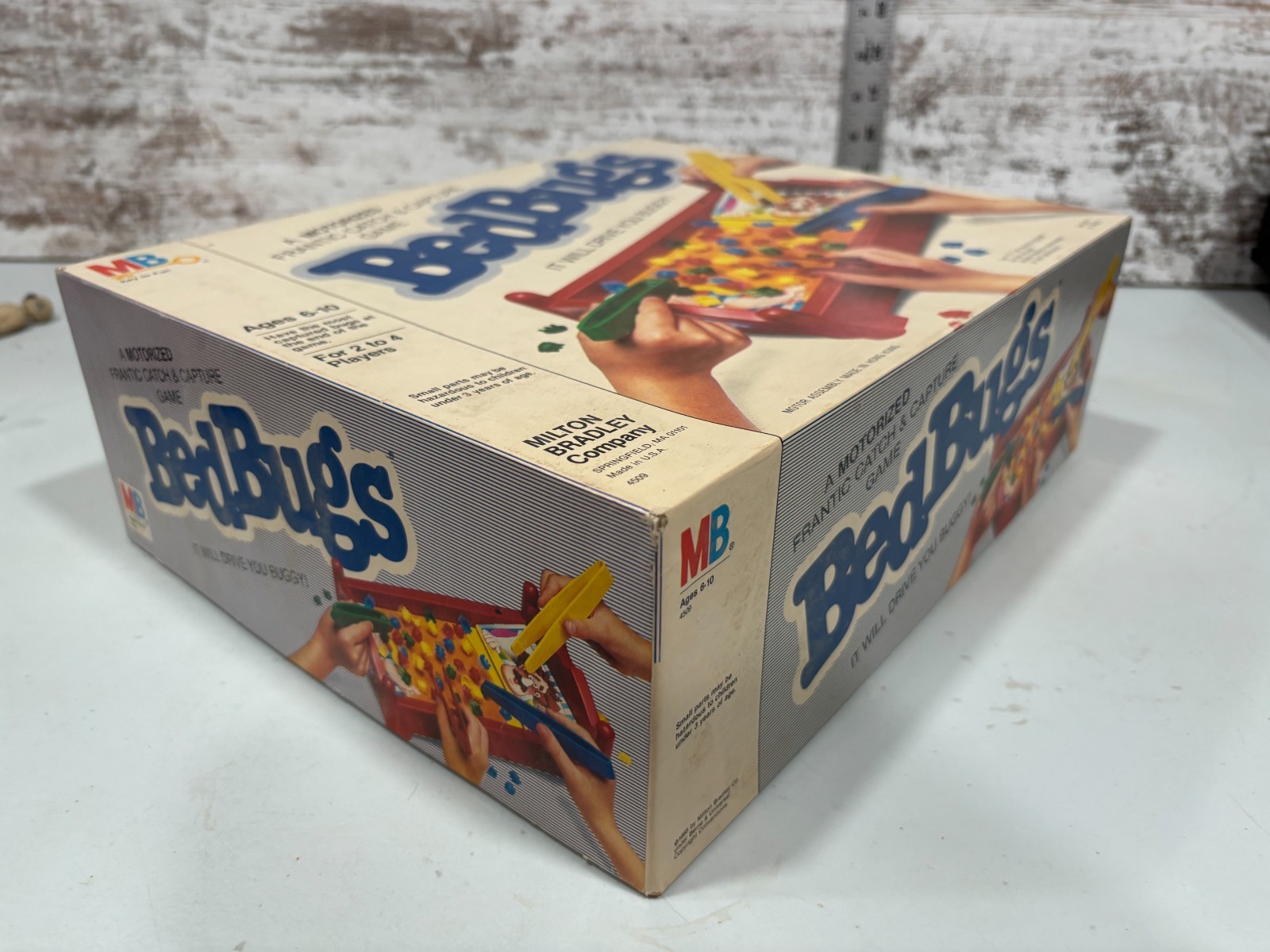 Vintage 1985 Milton Bradley Bed Bugs Motorized Game Set 2 To 4 Players