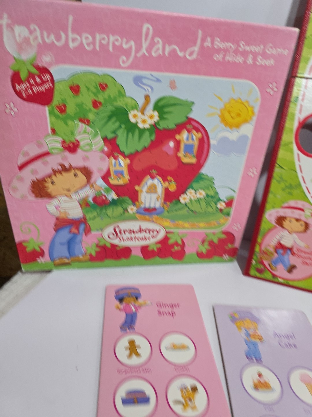 Strawberry Shortcake Strawberryland A Berry Sweet Game Roseart 2003 Vtg