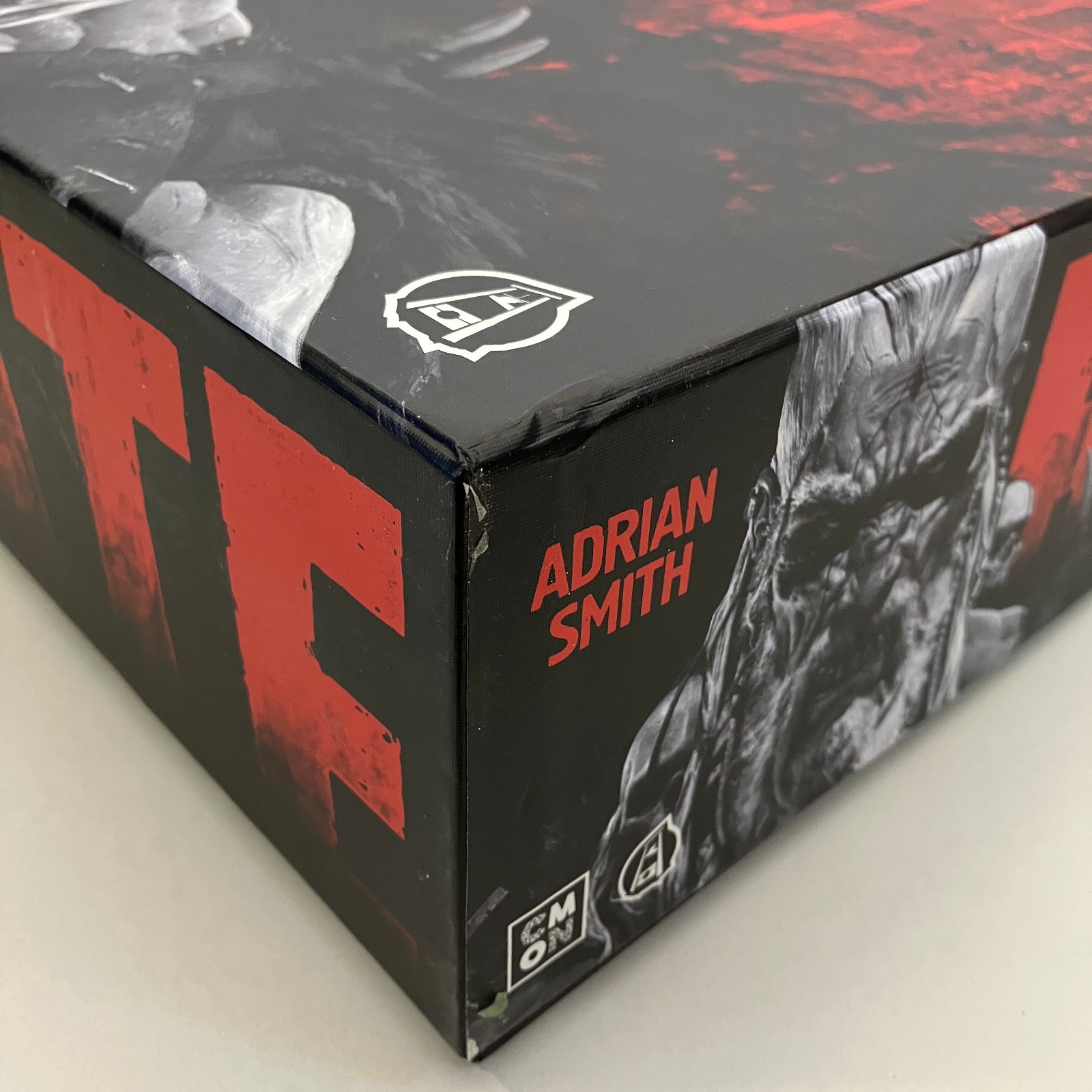 Adrian Smith HATE Mature Board Game 2019 CMON Guillotine Games 2-6 Players VGC