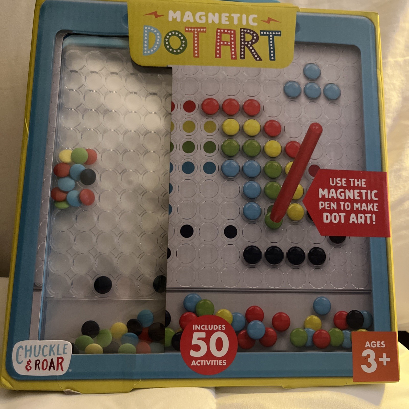 NEW Magnetic Dot Art By Chuckle & Roar, New in Box