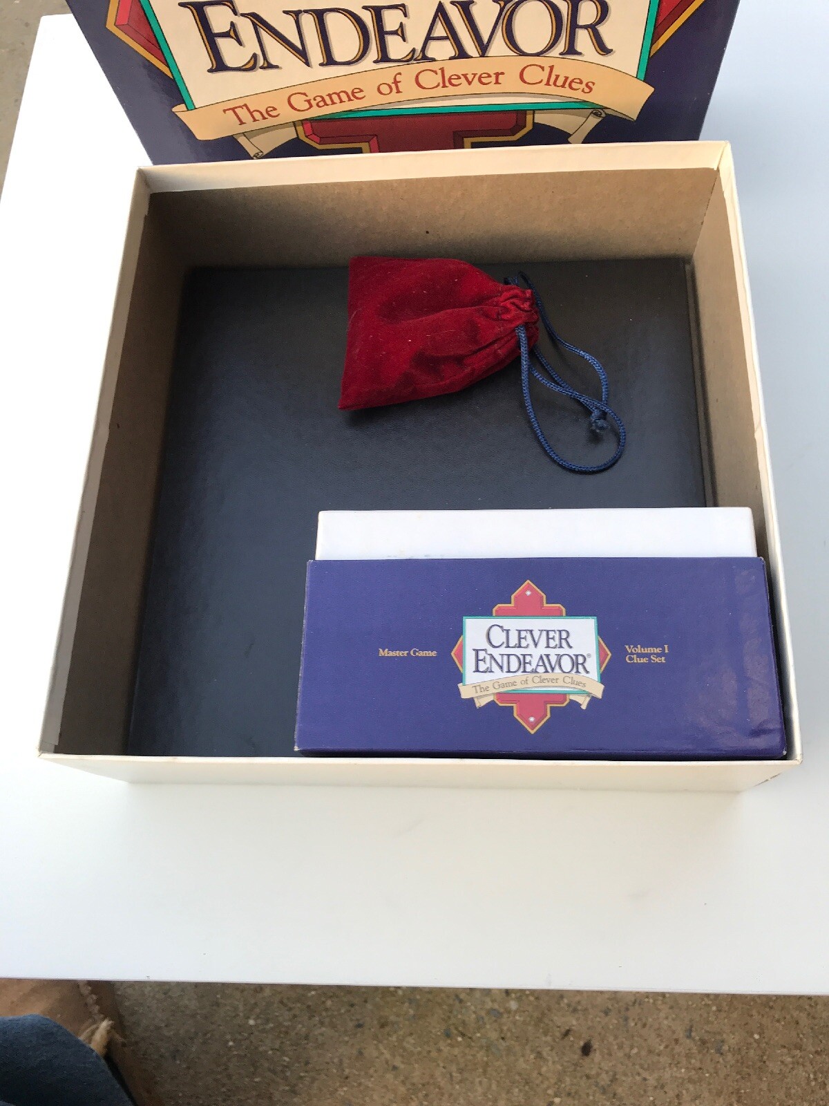 Clever Endeavor, the Game of Clever Clues Master Game Deluxe Edition 1989