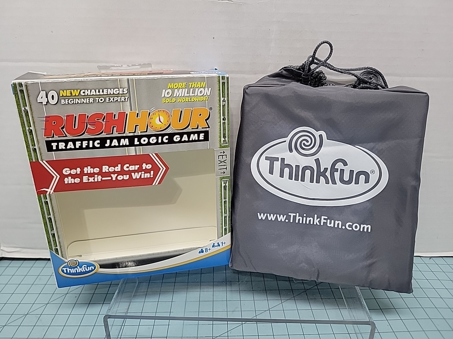 Rush Hour Traffic Jam Logic Game Thinkfun – 40 Challenges to Ignite Your Mind