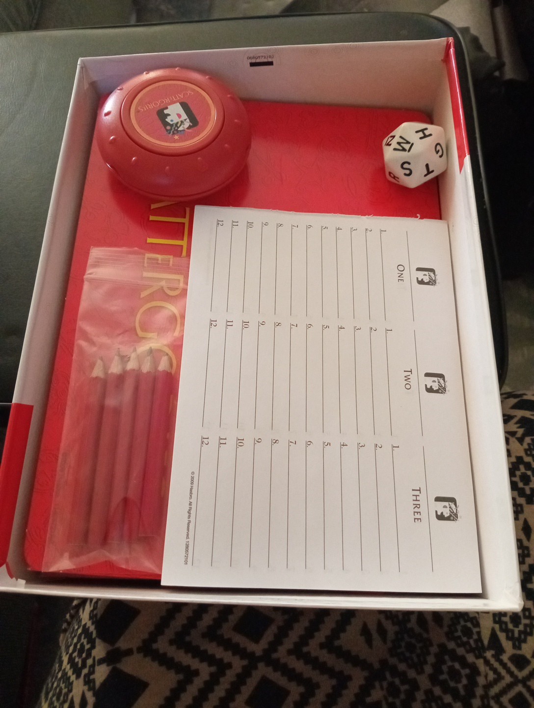 Game of Scattergories 2009 Parker Brothers 05721 for Adults Used