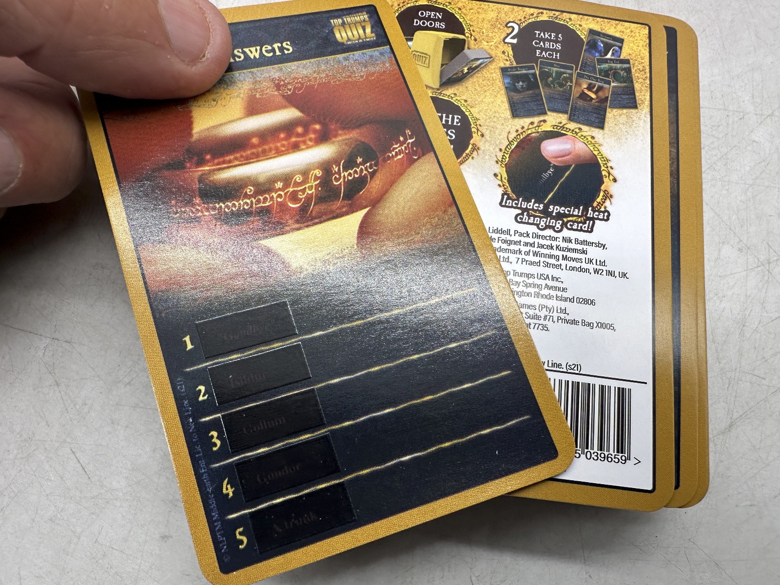 Lord of the Rings Card Game w/ Heat Changing Card! Top Trumps Quiz