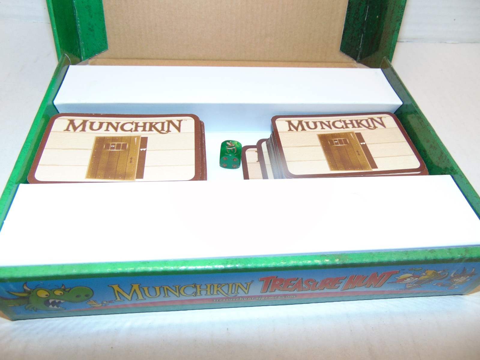Munchkin Oz UNUSED COMPLETE Steve Jackson Games 2015 L Frank Baum Wizard of Oz