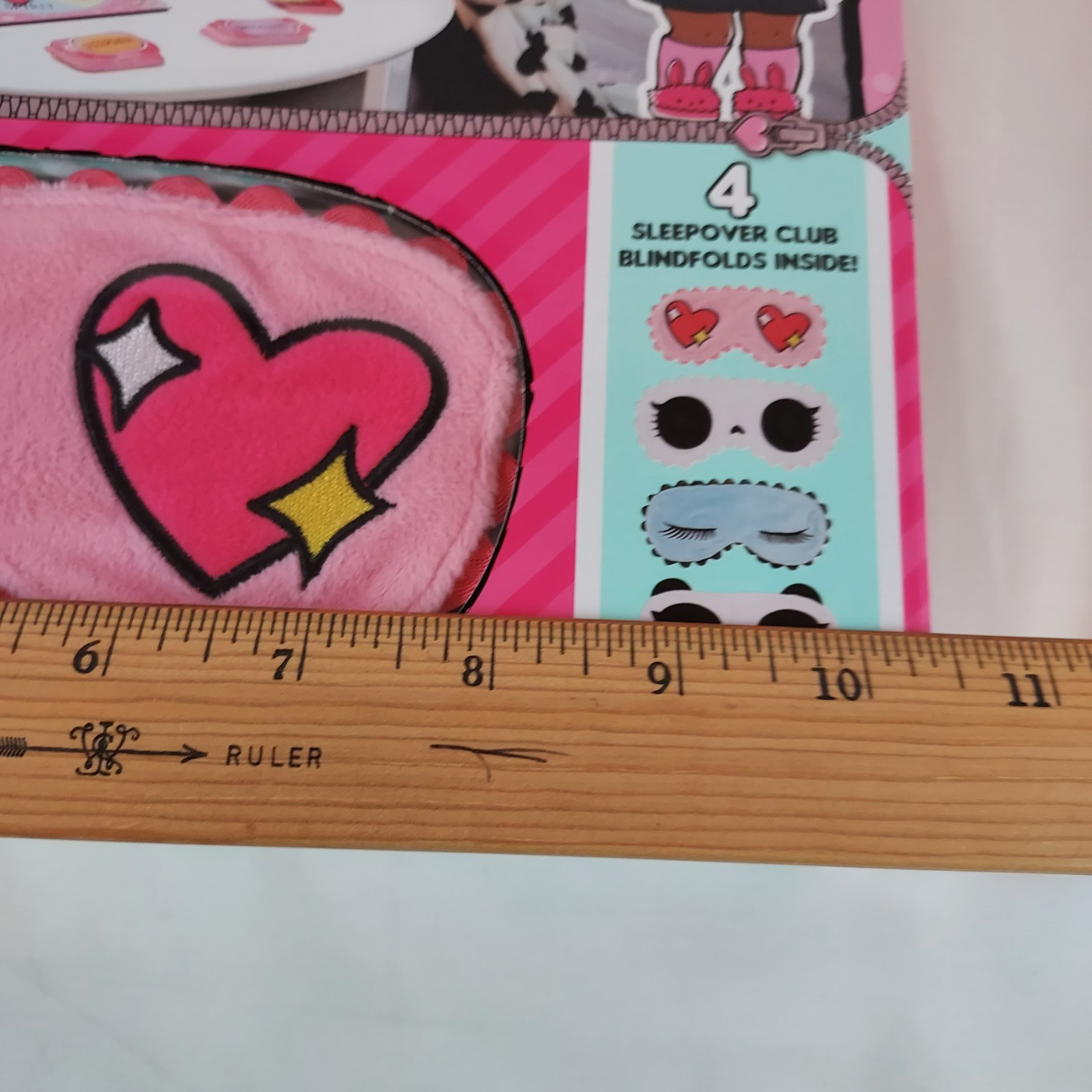 LOL Surprise Sleepover Surprise Party Game 4 Blindfolds NIB