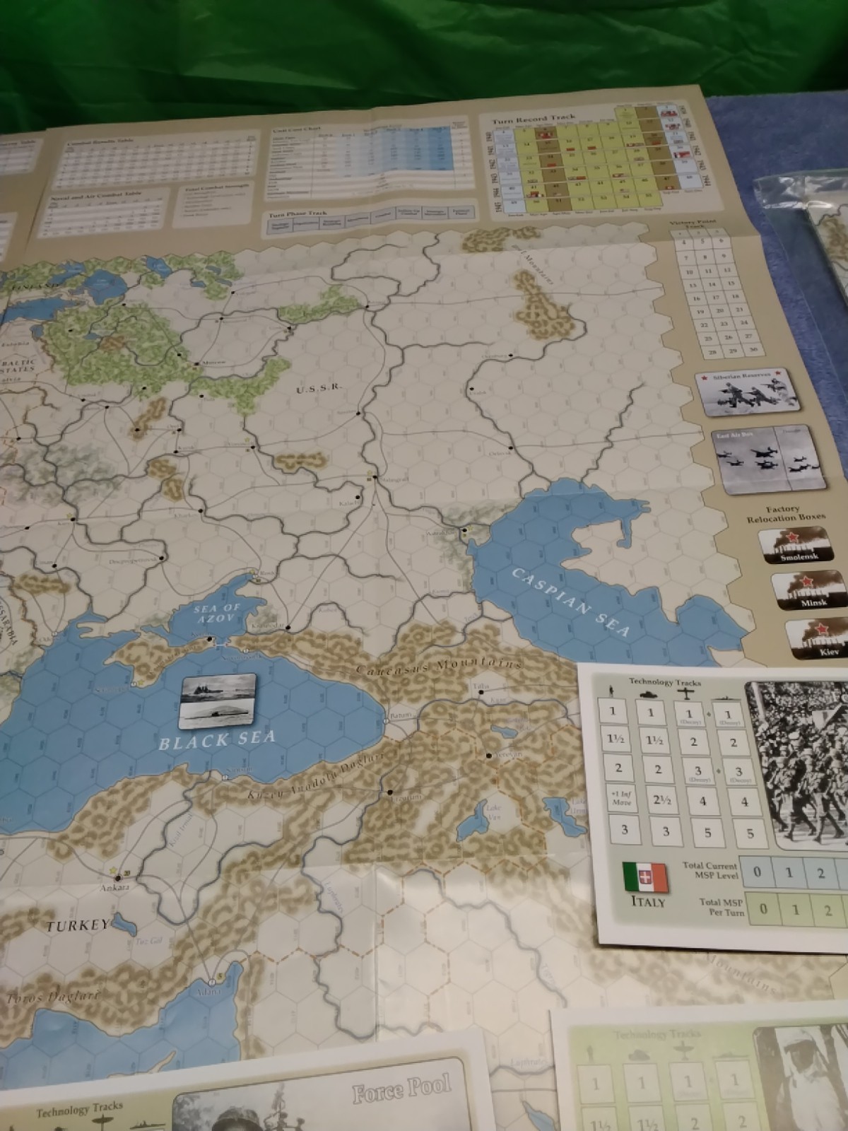 The Supreme Commander: World War II in Europe, 1939-1945 GMT Games WW2,Complete