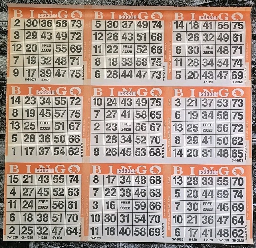 9 On 5 Up Standard Color Collation Bingo Paper Cards 50 Books American Games