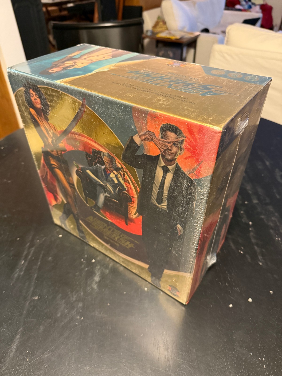 Everything Epic Board Game Agents of SMERSH – Epic Kickstarter Box NIS