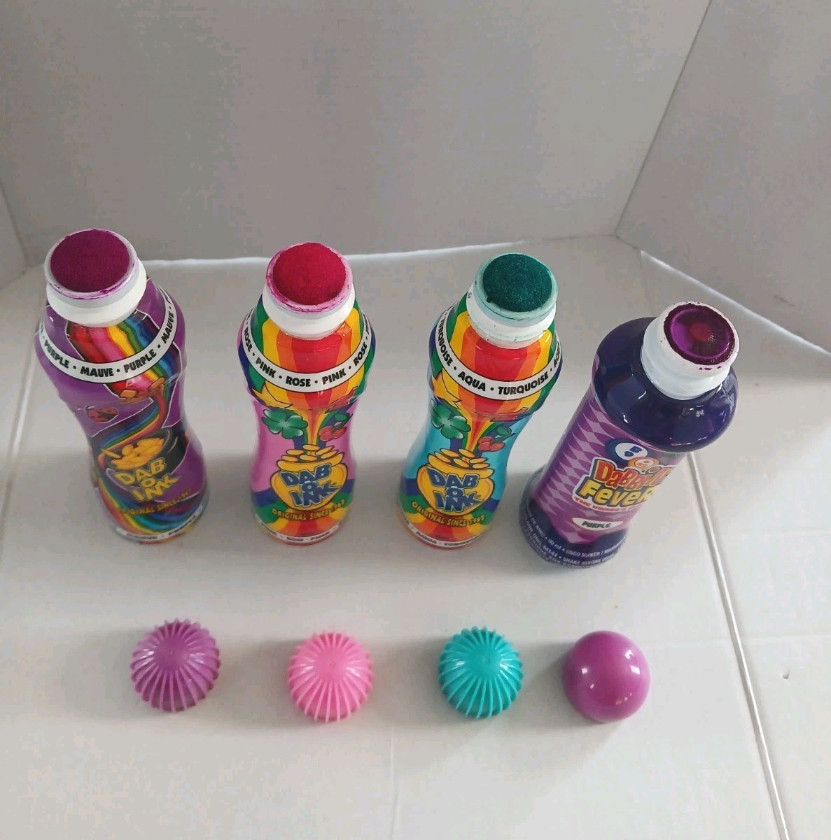 (4) Dab O Ink & Dabbin Fever Bingo Marker Dauber Purple Pink Aqua Used