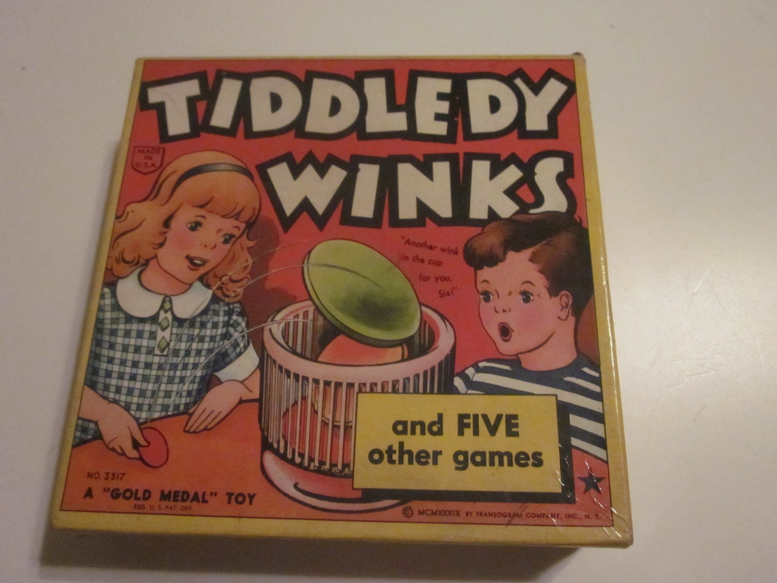 Vintage 1939 Transogram Tiddledy Winks Game w/Colorful Box model 3317 Gold Medal