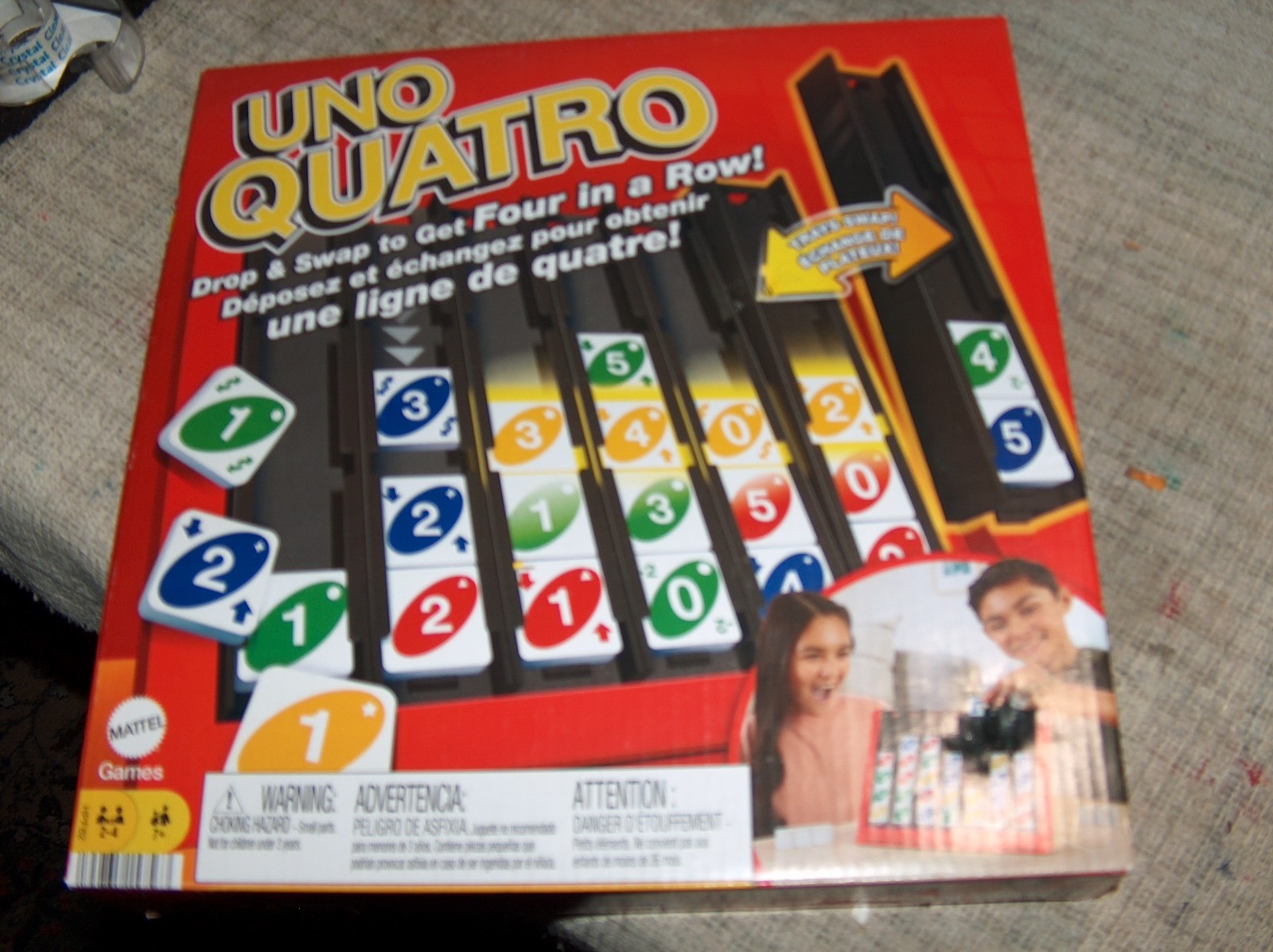 Mattel Games UNO Quatro Game with Colored Tiles & Plastic Grid UNPLAYED