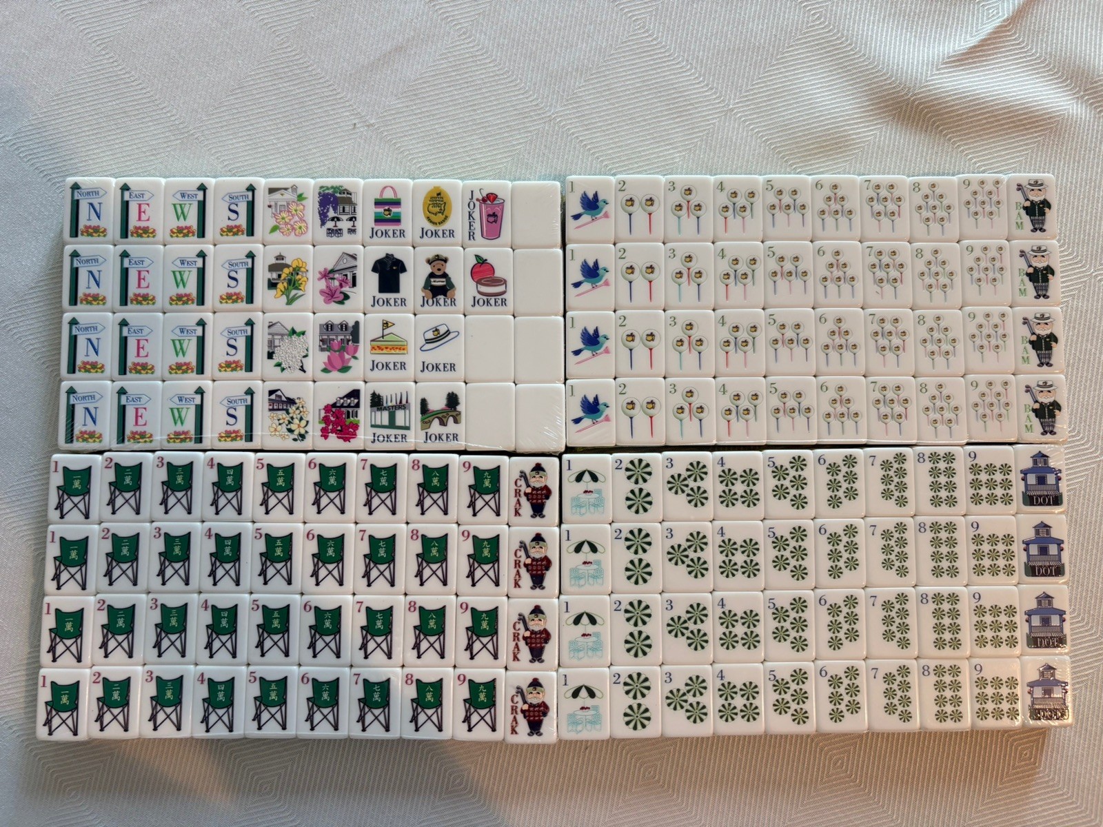 Mahjong GOLF Club New 160 Tiles, Mat, Dice, Dice Bag, Mat Bag. RARE Set Masters