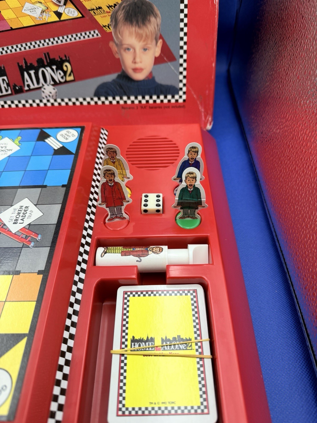 Home Alone 2 Lost In New York Electronic Talking Board Game 1992 (tested)