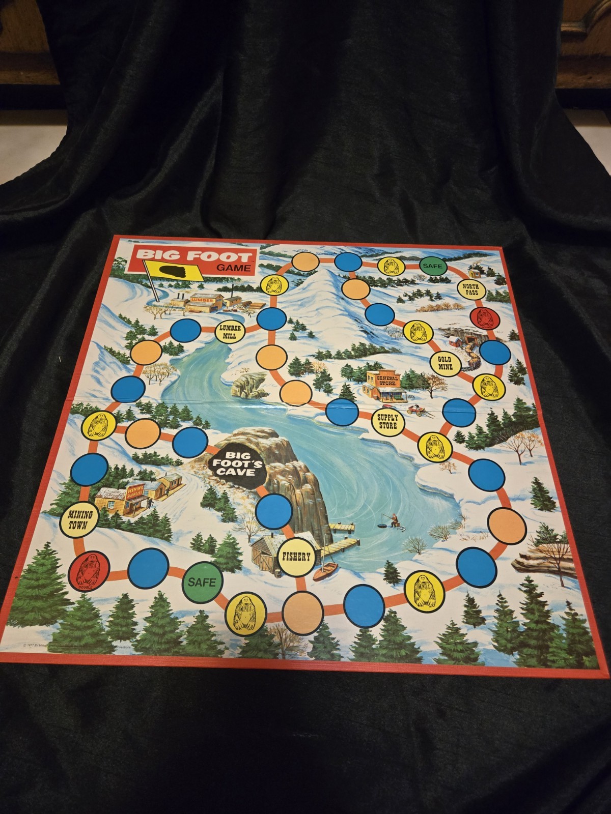 Big Foot The Giant Snow Monster Board Game Milton Bradley 1977