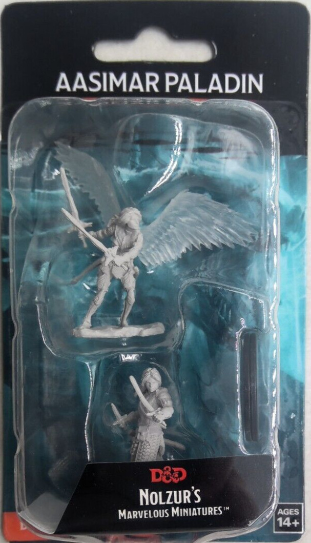 DUNGEONS & DRAGONS MARVELOUS MINIATURES ~ AASIMAR FEMALE PALADIN
