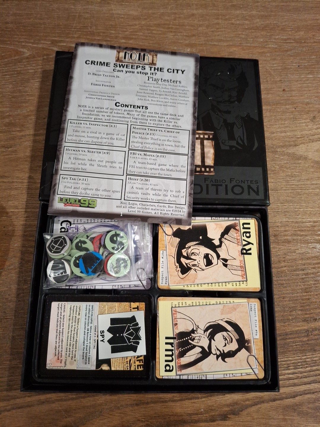 Level 99 Games – NOIR: Deductive Mystery Game Black Box Edition – COMPLETE!