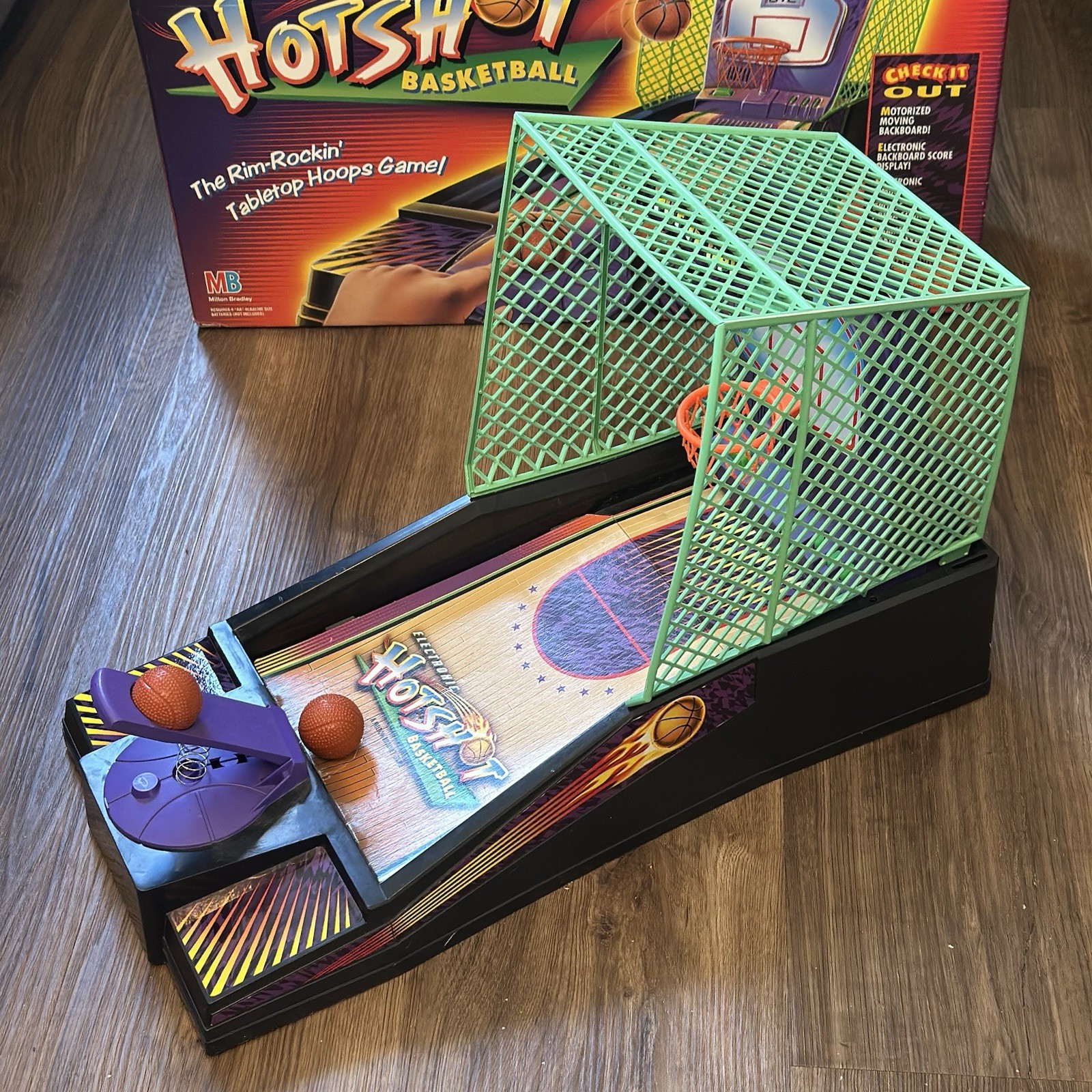 Vintage Milton Bradley Electronic Hotshot Basketball 1997 – Read Description