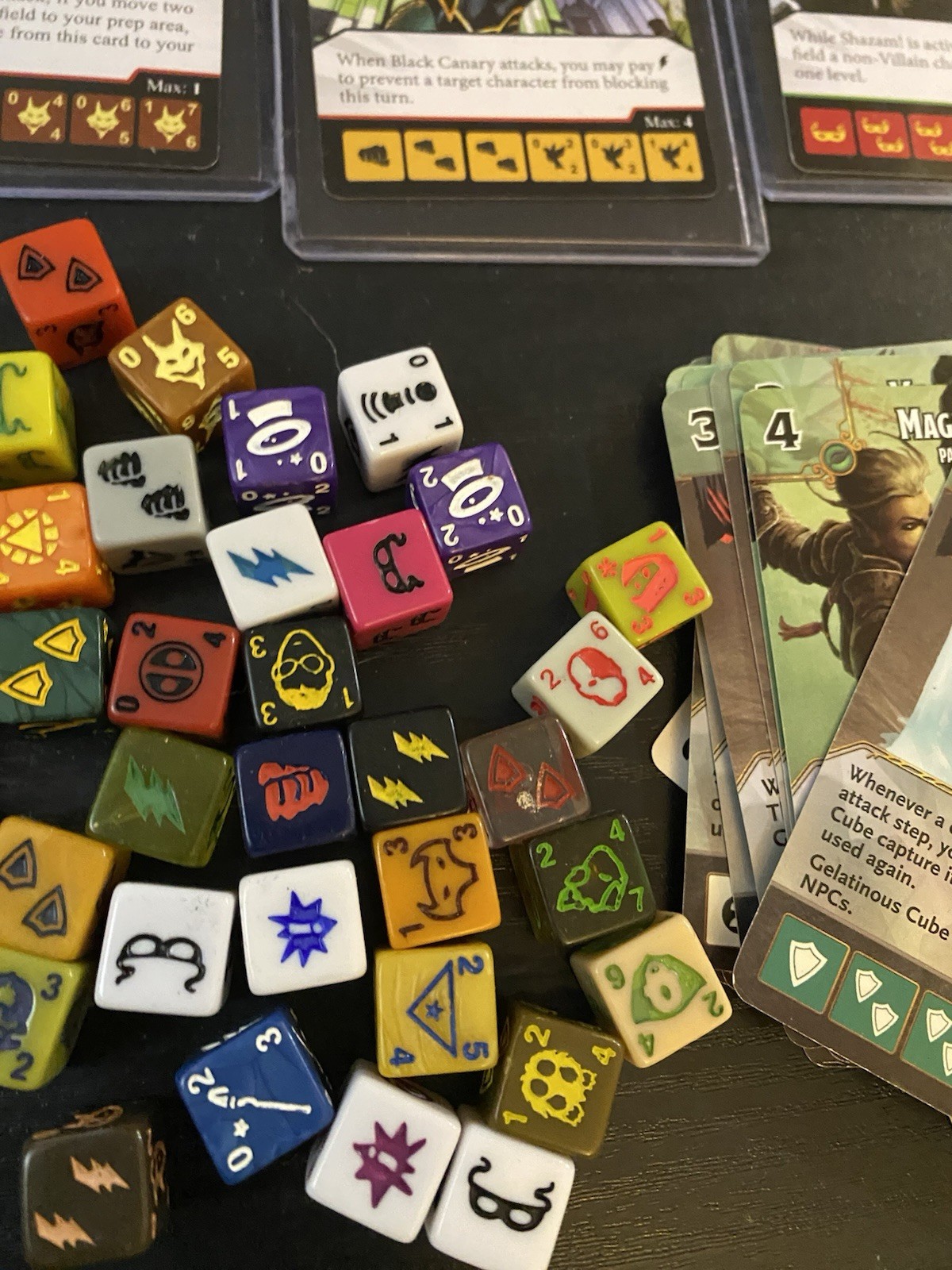 HUGE LOT- DC Dice Masters: Justice League- Wiz kids-Store Counter Box-Cards
