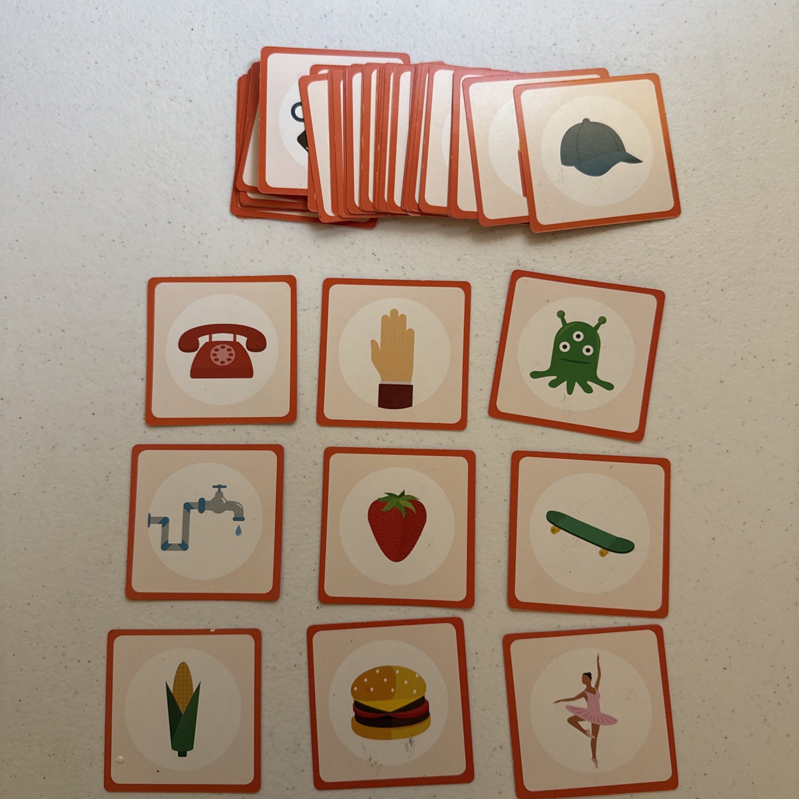 New – FoxMind Games Brain Flip – Ages 6+ | 2-6 players